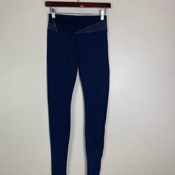 Lululemon Wunder Under Womens Reversible Leggings Size 4 Ankle Length 31” Inseam - Picture 3 of 11